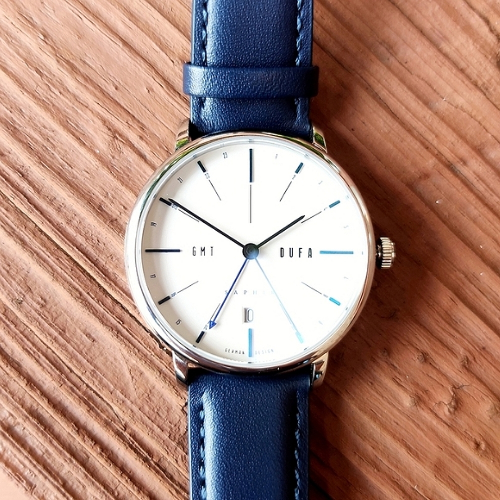 Dufa Saphir Gmt Quartz Watch With Date - image 4